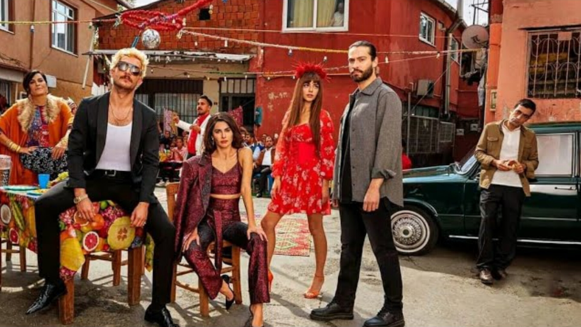 مسلسل ثلاث قروش الحلقة 1 مدبلجة